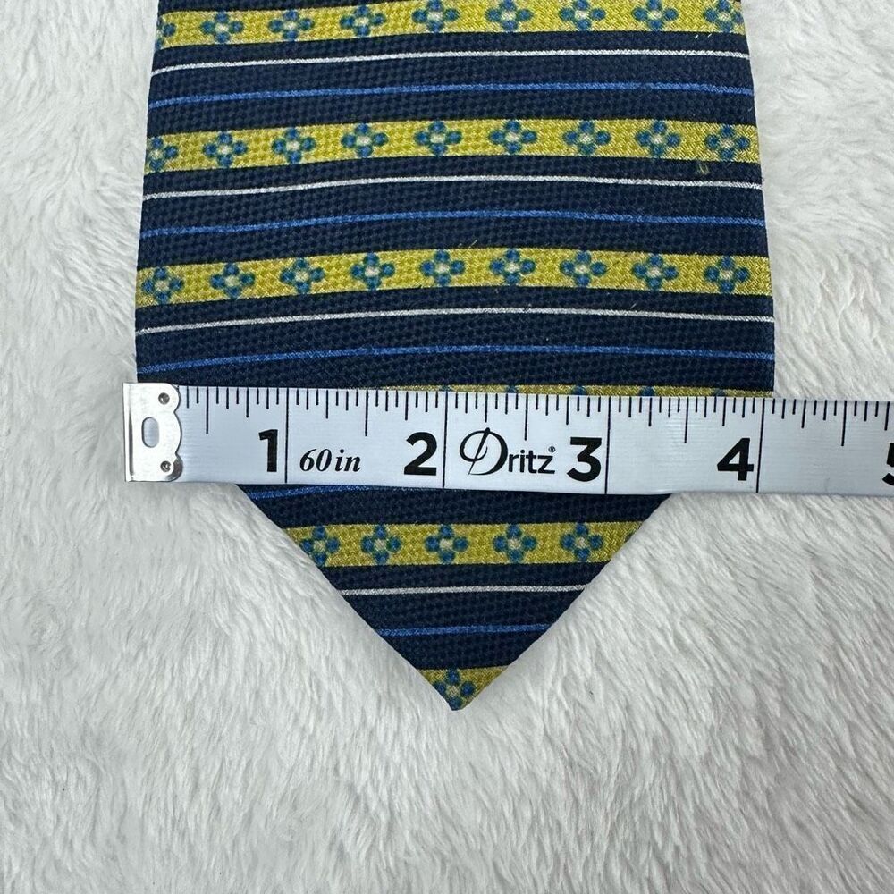 Tommy Hilfiger Men's Italian Silk Necktie Blue And Yellow Eclectic Stripe Floral - Picture 6 of 6